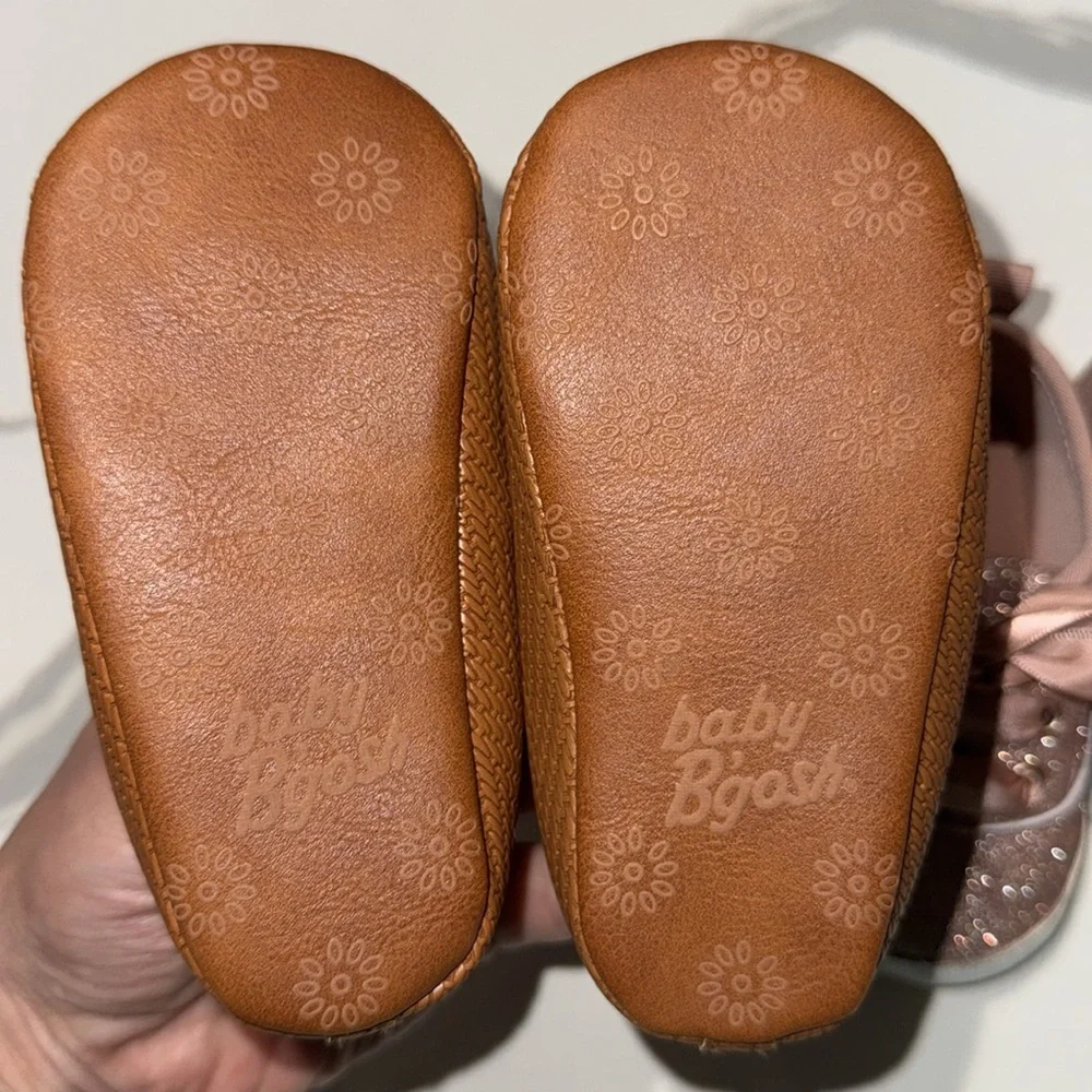 Two Pair Girls Baby Toddler Osh Kosh Soft Shoes 4
